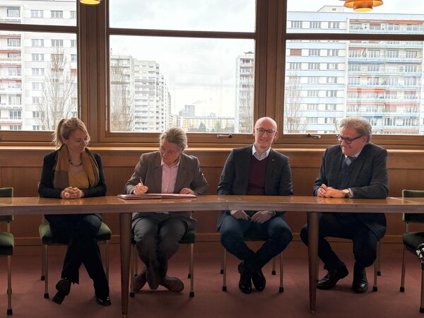 Signature de la convention avec les Commissaires de justice